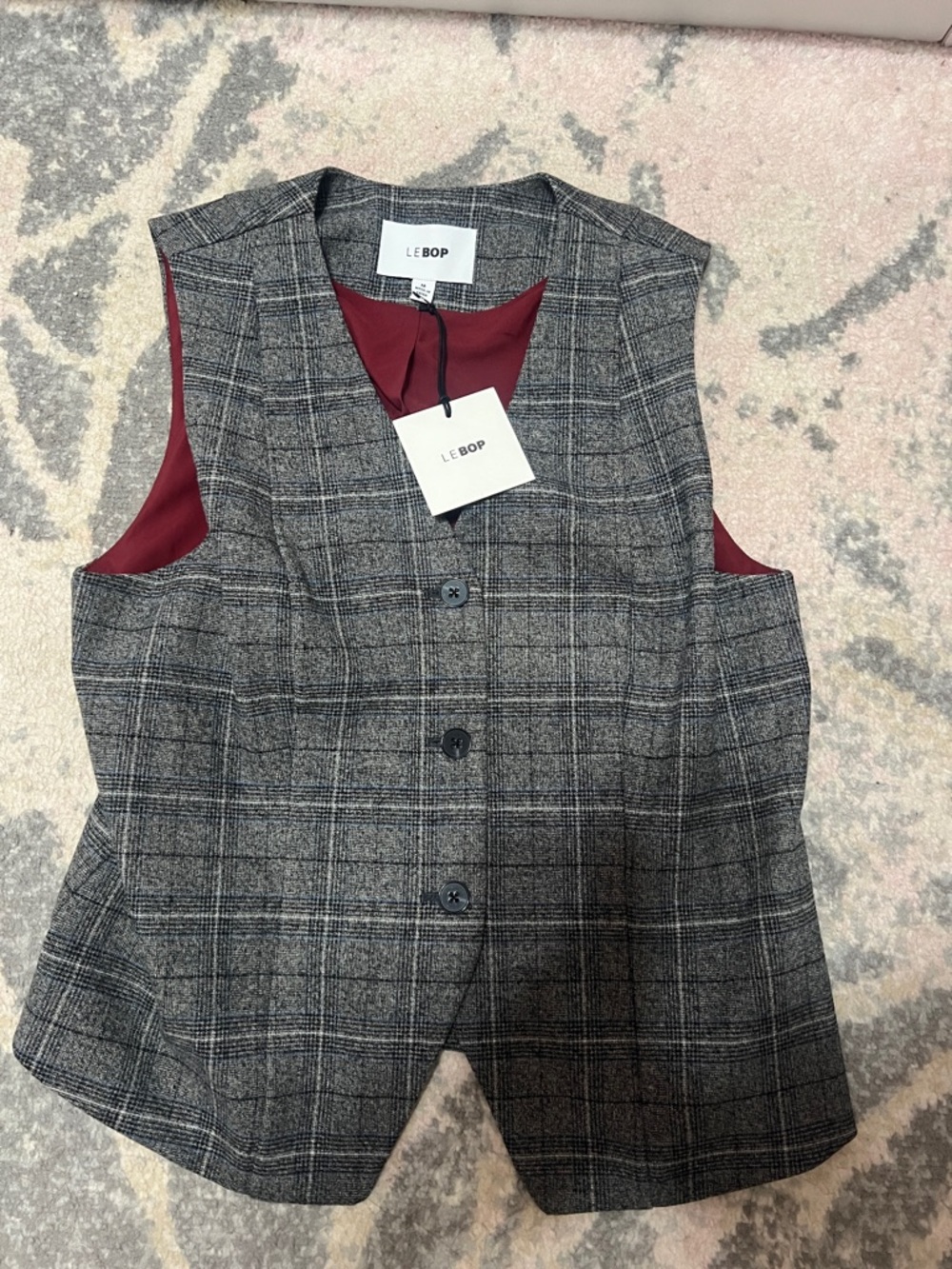 Le Bop Women's Gray Plaid Button-Down Vest with Burgundy Lining